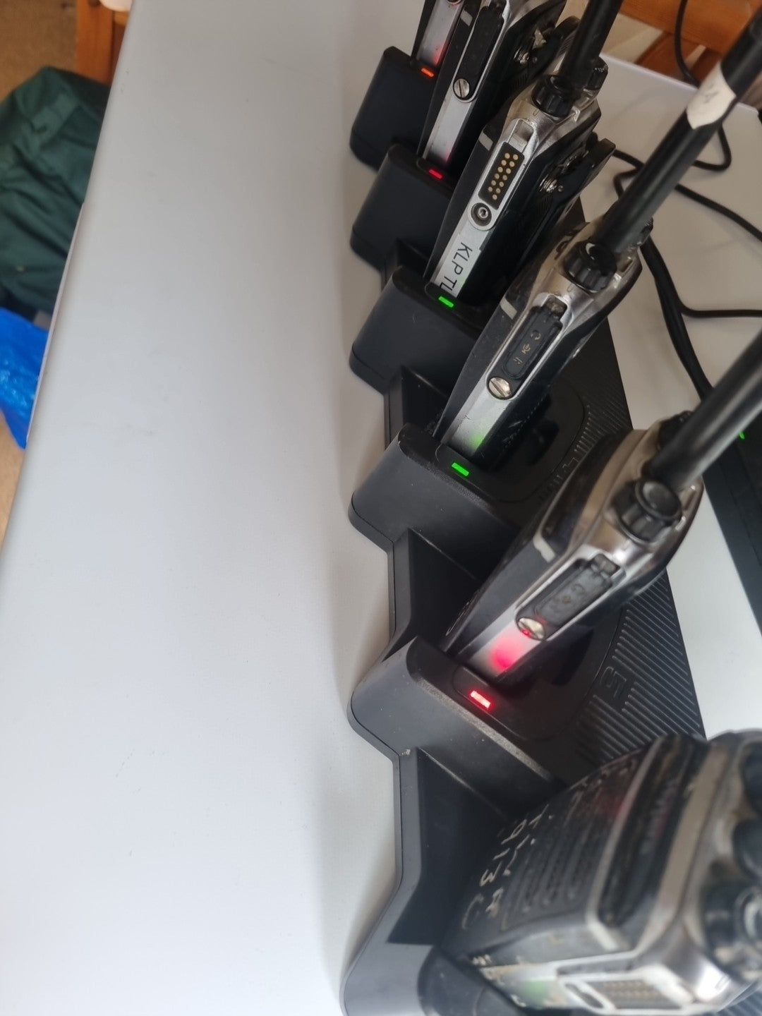 Hytera PD605 and charger